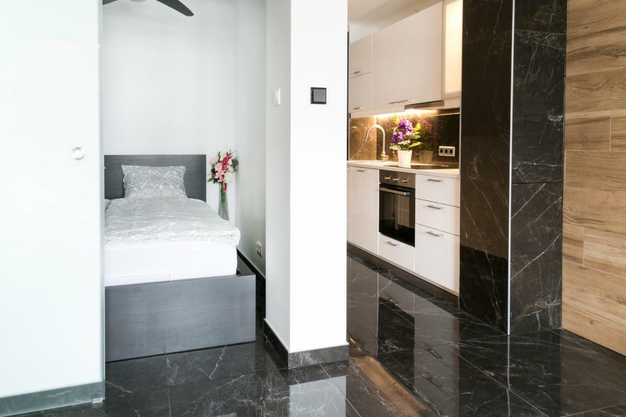 Supreme Studio Appartement *